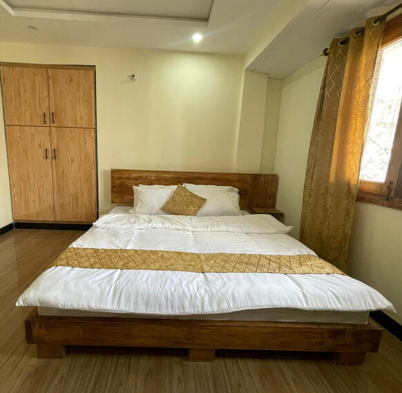 Executive Bedroom